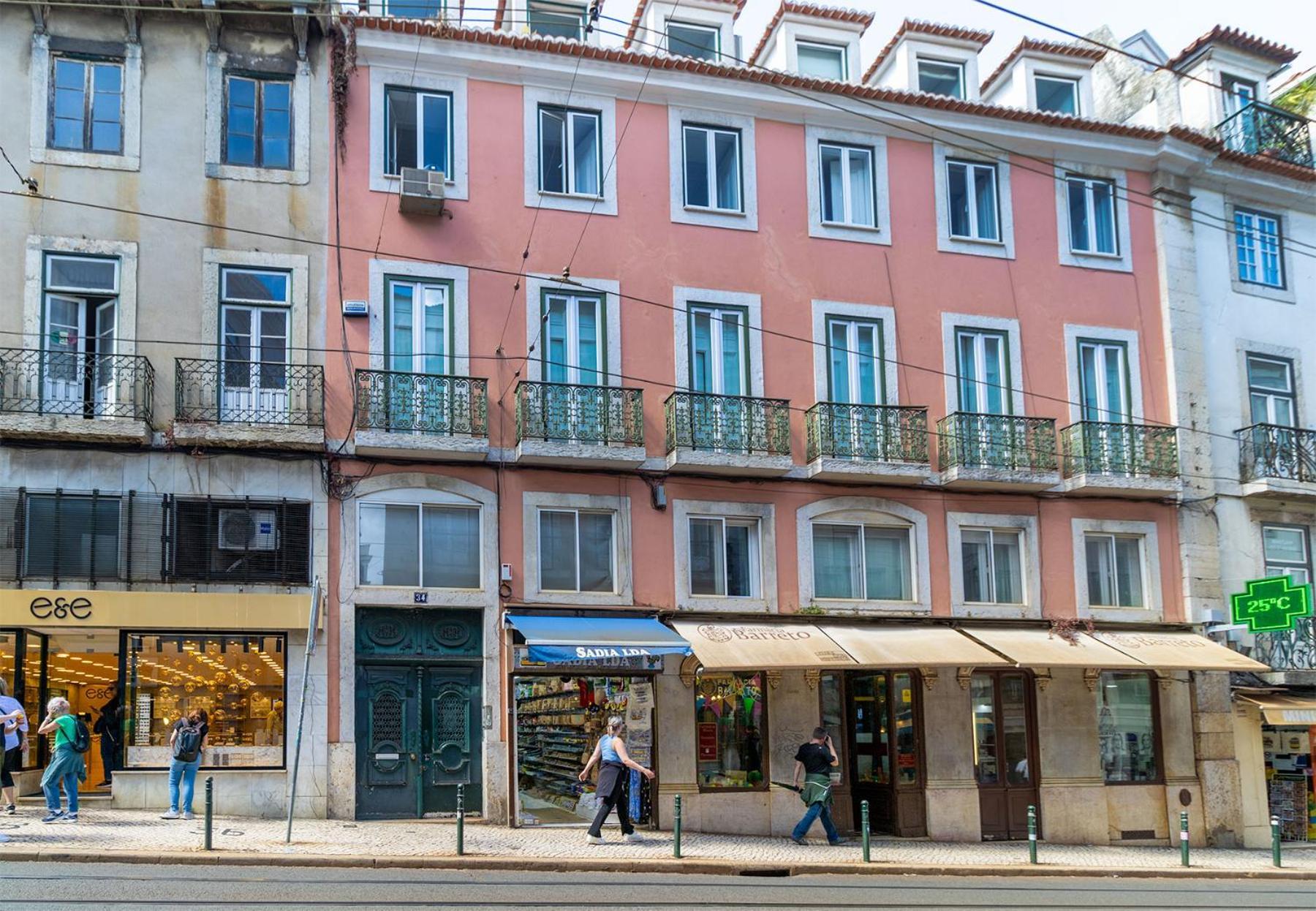 Camoes By Central Hill Apartments Lisboa Eksteriør billede